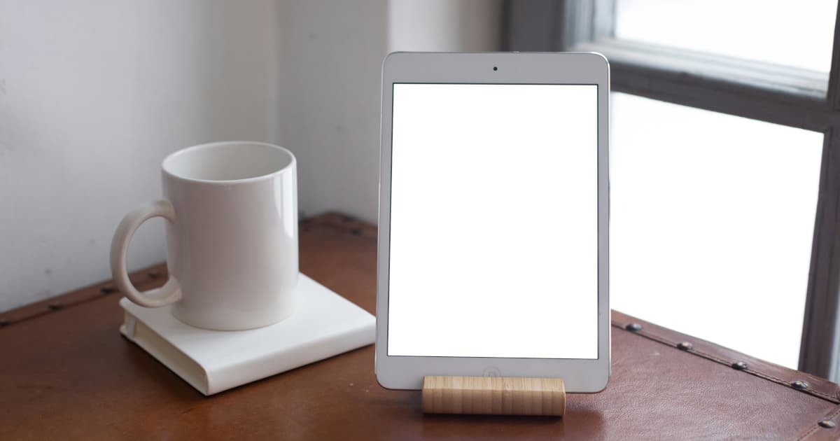 Nuevo libro de investigación paranormal revela historias fantasmales en una histórica biblioteca de New Hampshire