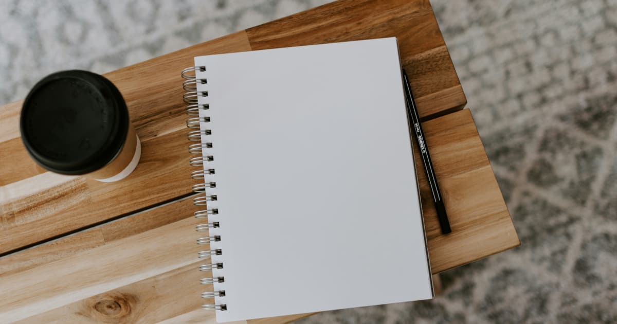 El nuevo libro de la autora Penny Closser expone las desigualdades sistémicas que enfrentan los estadounidenses de bajos ingresos