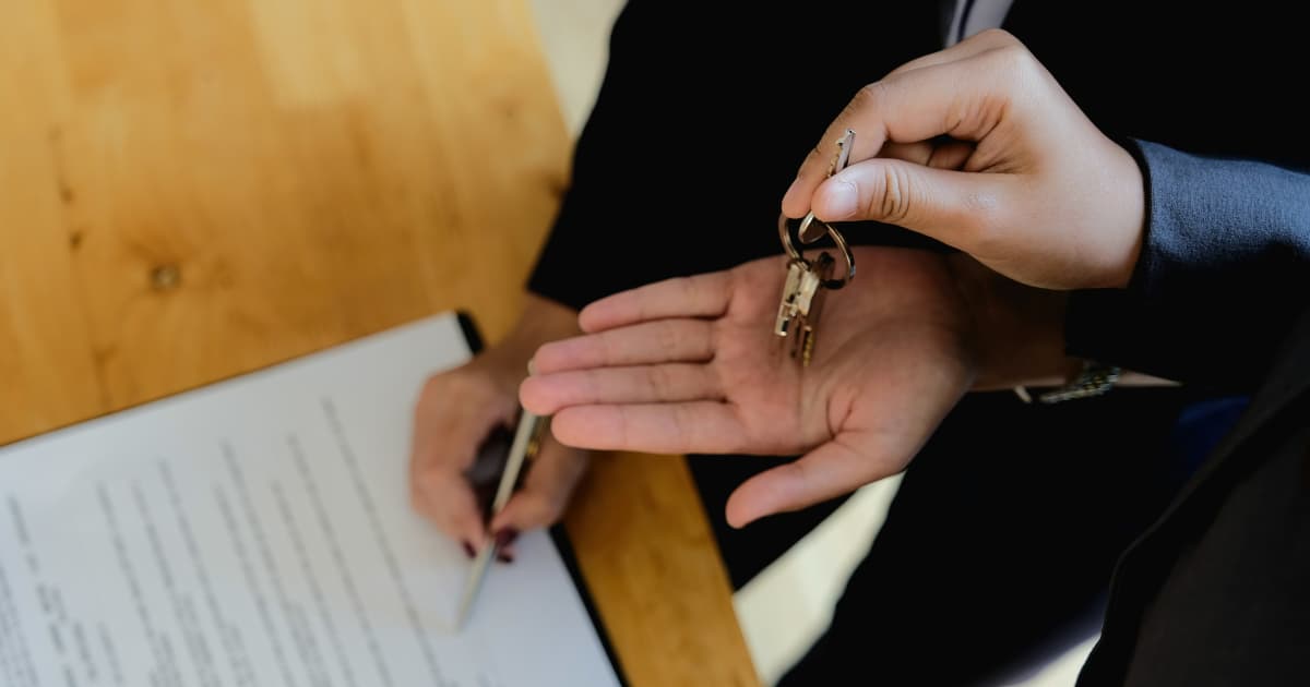 Beeline Holdings logra eliminar su deuda y proyecta flujo de caja positivo para 2026