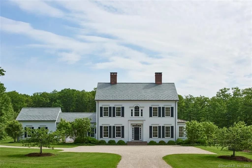 Venta privada de lujo en Sharon, Connecticut, destaca el bajo inventario y la alta demanda en el mercado inmobiliario de alta gama