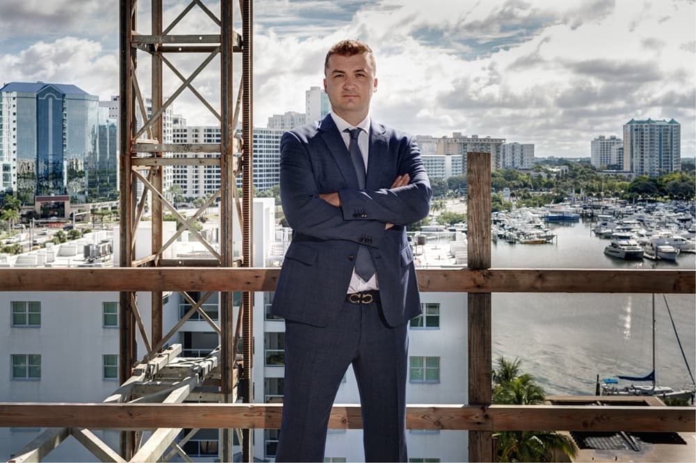 El mercado inmobiliario de lujo de Sarasota desafía la desaceleración de Florida con propiedades de más de $3 millones vendiéndose al precio completo