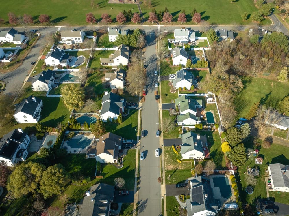 El mercado inmobiliario del norte de Nueva Jersey muestra una marcada divergencia entre pueblos