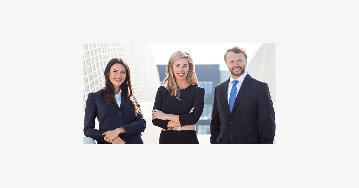 Bufete Davies Hothem Obtiene Verdicto de 1.2 Millones para Víctima de Colisión Múltiple en Hall County