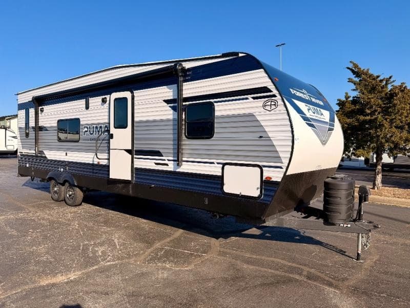 Joplin RV & Marine amplía su inventario de remolques de viaje y mejora los servicios en línea para clientes