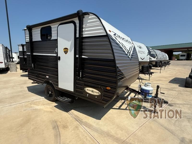 RV Station amplía su inventario de remolques de viaje y quintas ruedas en Katy, Texas
