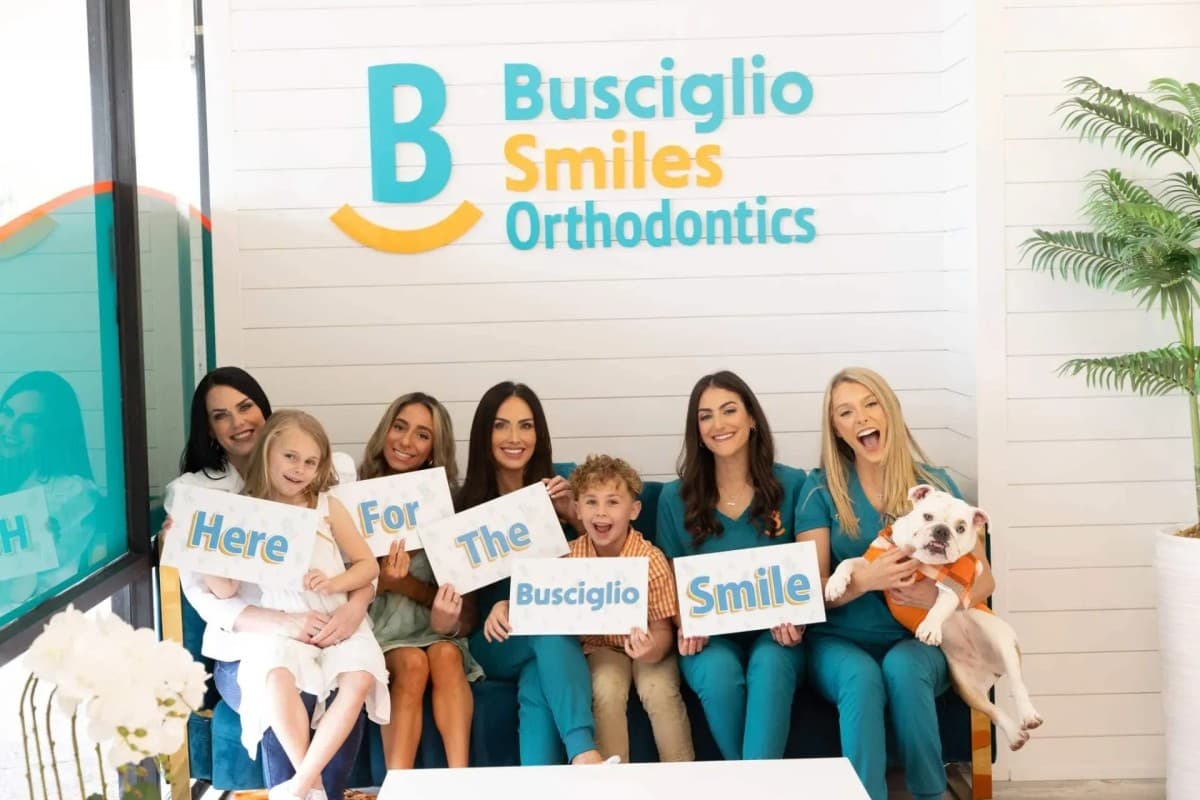 Busciglio Smiles Orthodontics & Pediatric Dentistry Establece Atención Dental Integral en Plant City