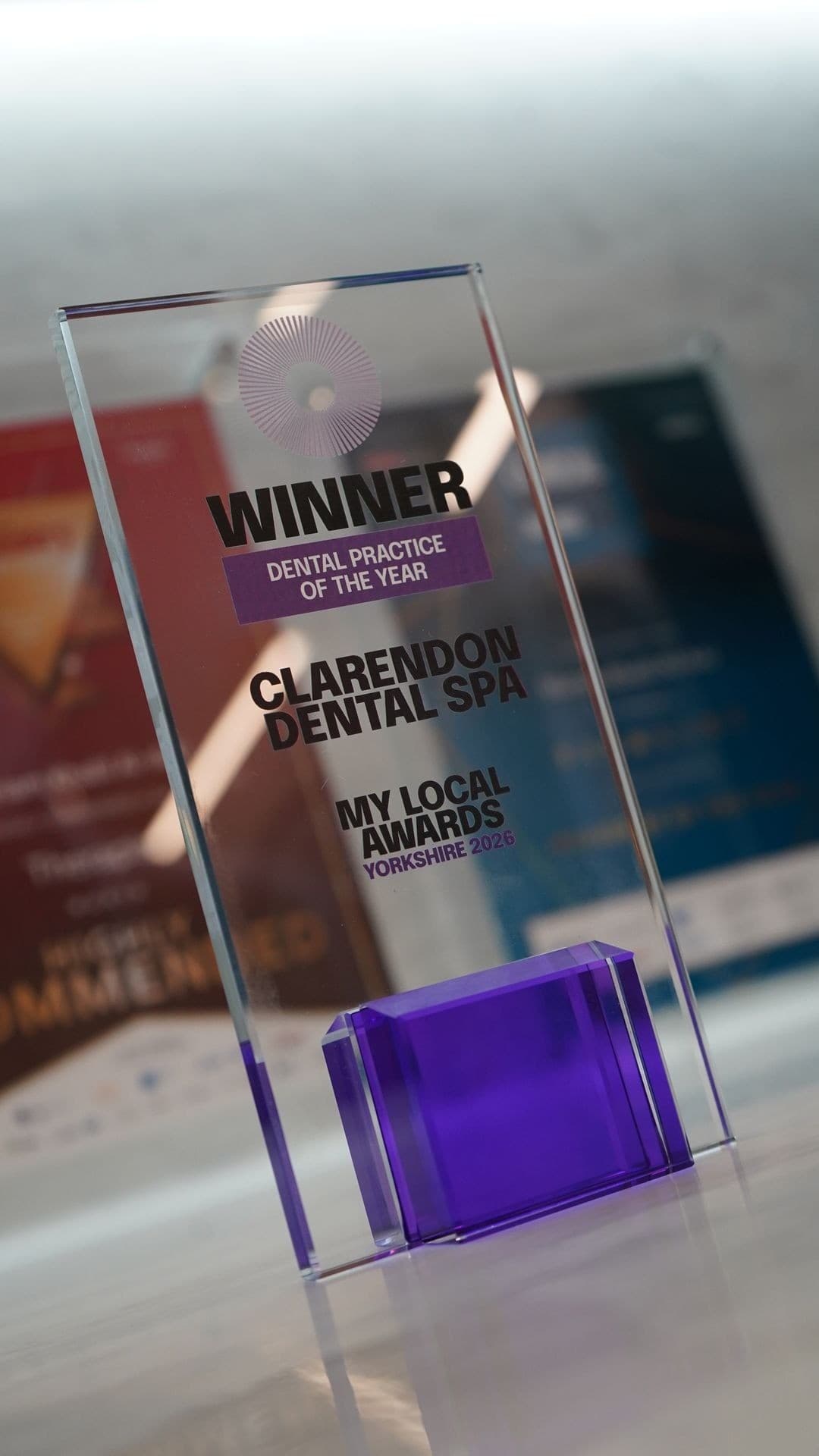 Clínica de Leeds gana el premio a la Práctica Dental del Año por atención de emergencia los siete días de la semana