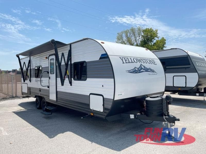 Larry's RV LLC amplía servicios de reparación y mantenimiento de casas rodantes en Jackson, Míchigan
