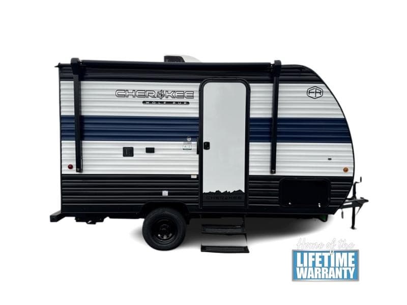 Royal Coach Recreational Sales Amplía su Inventario de RV en Bakersfield