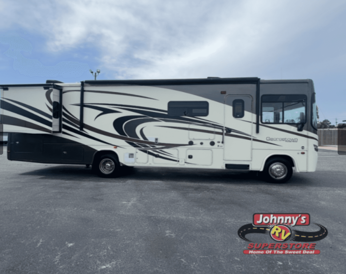 Johnny's RV Superstore Amplía el Acceso a Vehículos Recreativos en Alabama y la Región Sureste