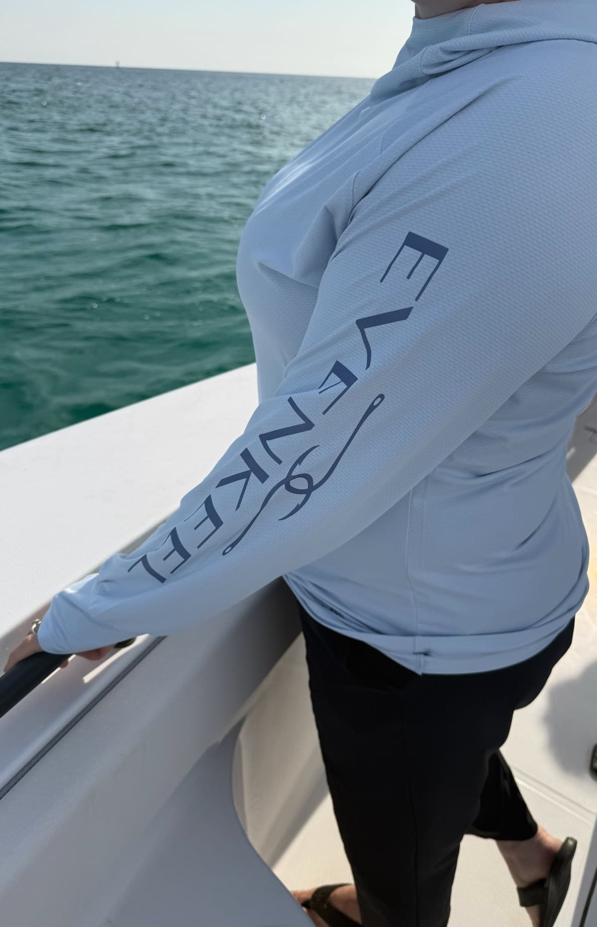 EvenKeel lanza una línea ampliada de ropa de pesca diseñada para un ajuste real