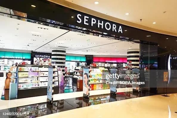 Sephora Amplía el Acceso Global a la Belleza Mediante Ofertas Internacionales de Productos