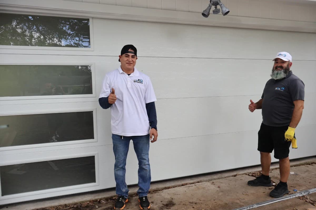 Fix N Go Garage Door Repair de Houston se acerca a su 7.º aniversario con garantía de satisfacción
