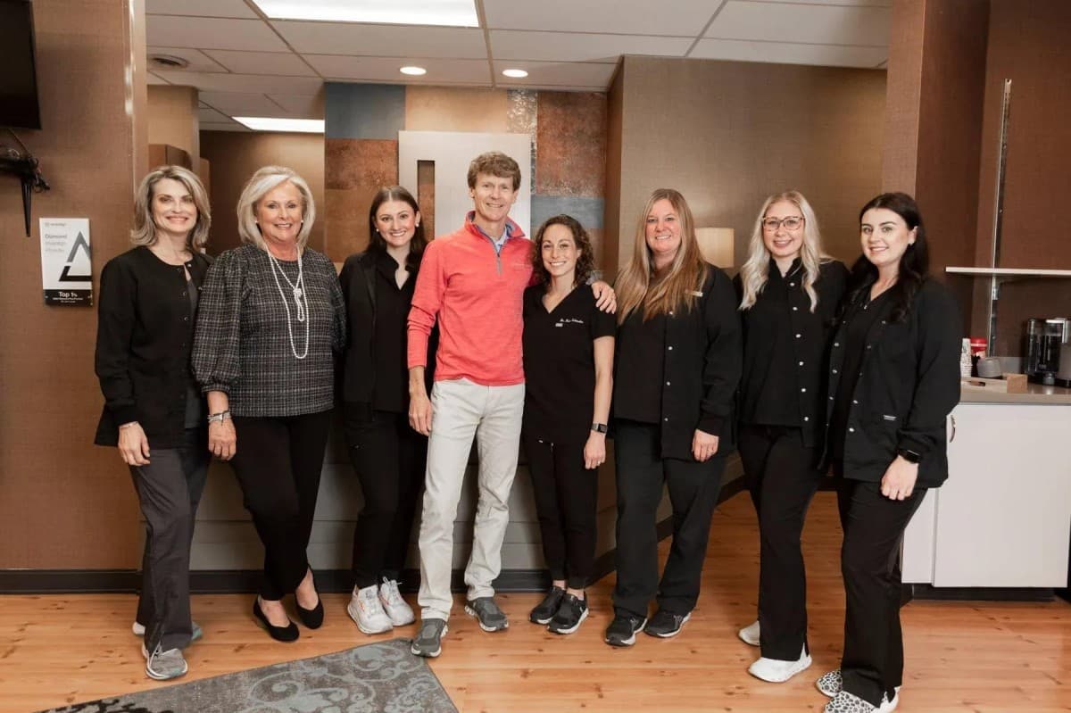 Lucas Orthodontic Group reconocido como proveedor líder de alineadores transparentes en Nashville