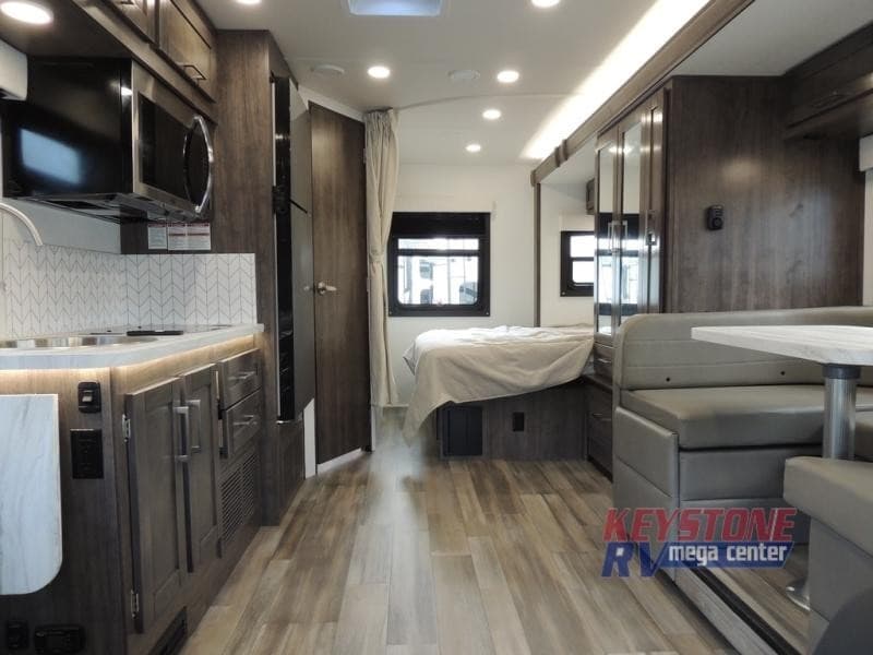 Keystone RV Center reporta disponibilidad actualizada de autocaravanas Clase C en su instalación de Greencastle