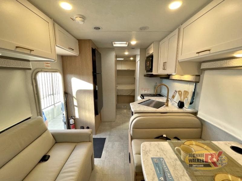 Johnnie Walker RV Reporta Actividad Actualizada de Inventario de Autocaravanas en Ubicaciones de Las Vegas