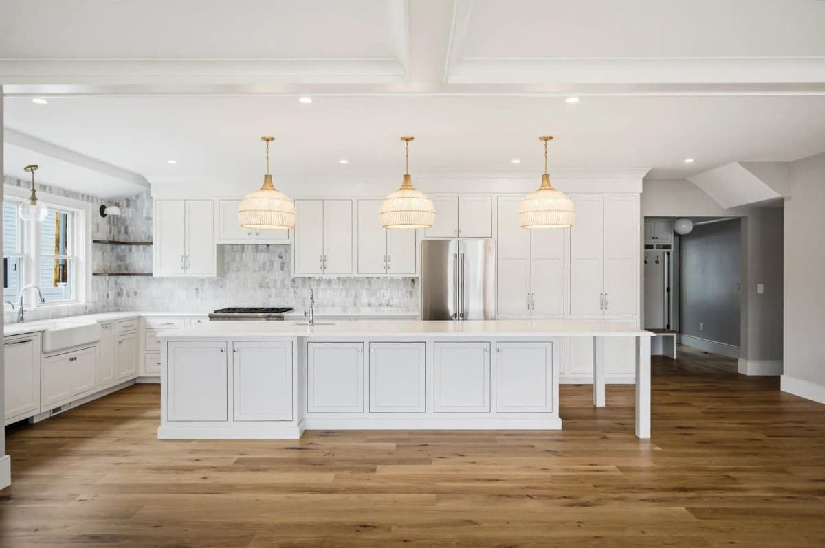 Seacoast Cabinet completa una remodelación de cocina sin estrés en Newburyport