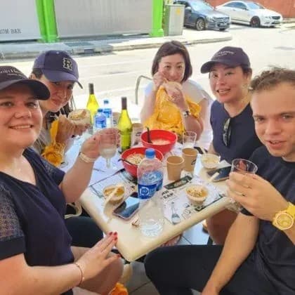 Adventour Singapore Mejora las Experiencias de Eventos con Alquileres de Carnaval Personalizables y Actividades Deportivas