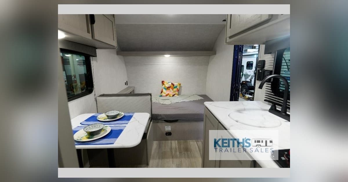Keith's Trailer Sales destaca su inventario ampliado de Forest River Viking para compradores de vehículos recreativos en Ontario