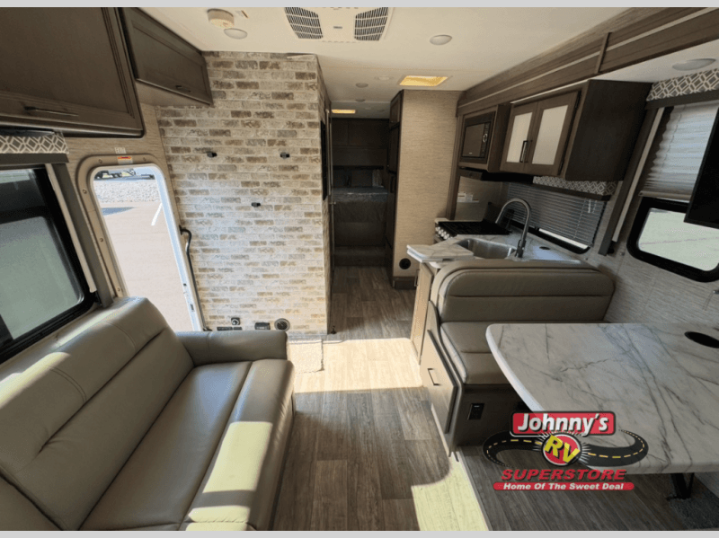 Johnny's RV Superstore actualiza su ciclo de inventario en medio de la demanda constante del mercado de Alabama