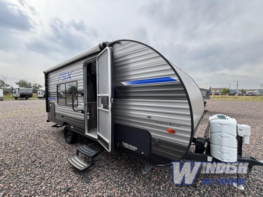 Windish RV Center Longmont amplía su inventario de RV usados y sus capacidades de servicio
