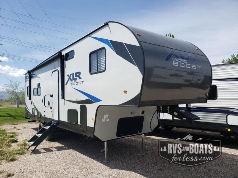 RVs and Boats for Less amplía su inventario de venta de casas rodantes económicas en Chubbuck, Idaho
