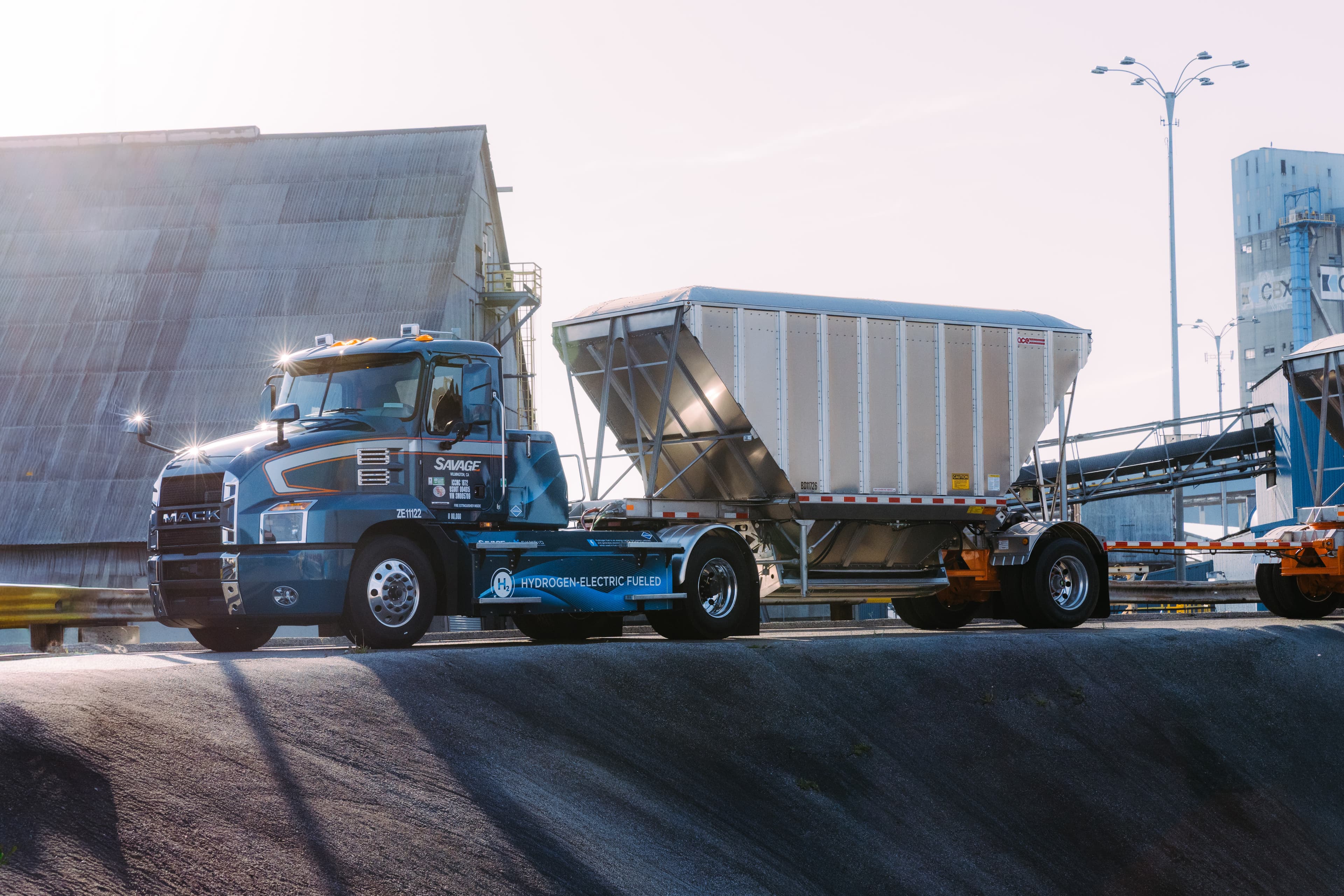 Coalición de Desarrollo Económico del País del Vino del Sur de California Destaca la Expansión de Celdas de Combustible de Hidrógeno de Symbio en Temecula