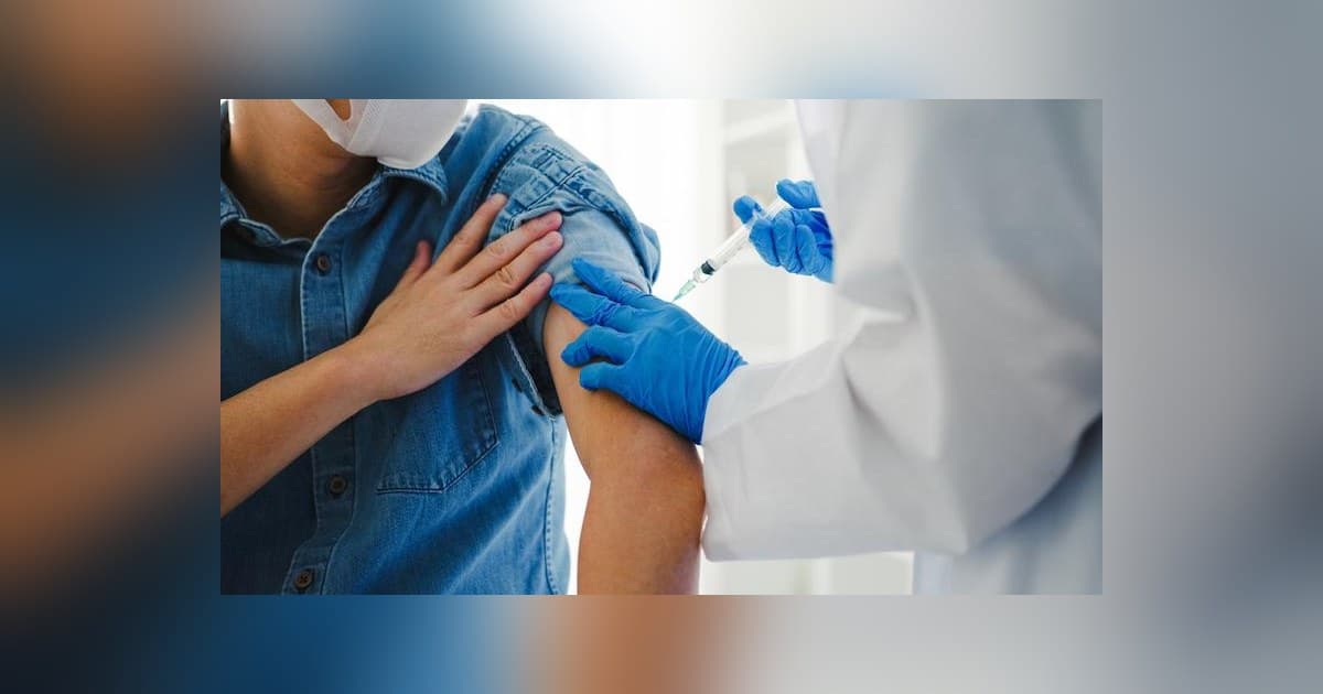 Protéjase y Proteja a los Demás en Esta Temporada de Gripe: Consejos de Expertos del Médico de NYIT