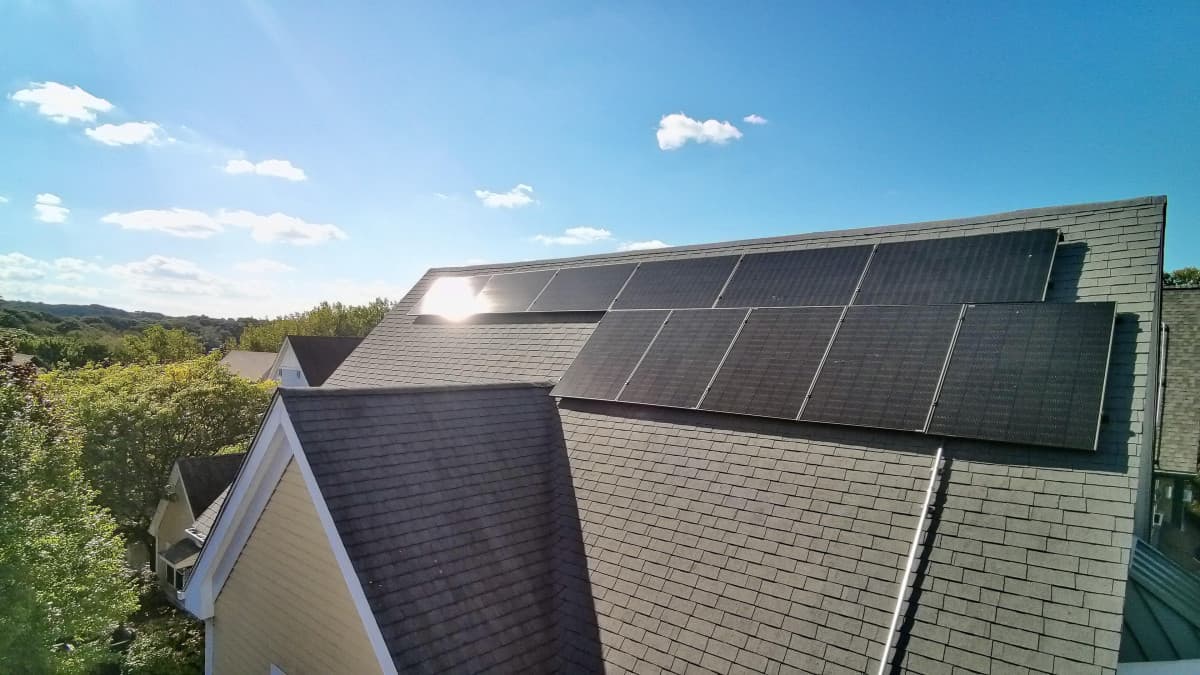 Sunfinity Power se posiciona como líder en energía solar para hogares de Massachusetts ante incentivos federales que expiran en 2026