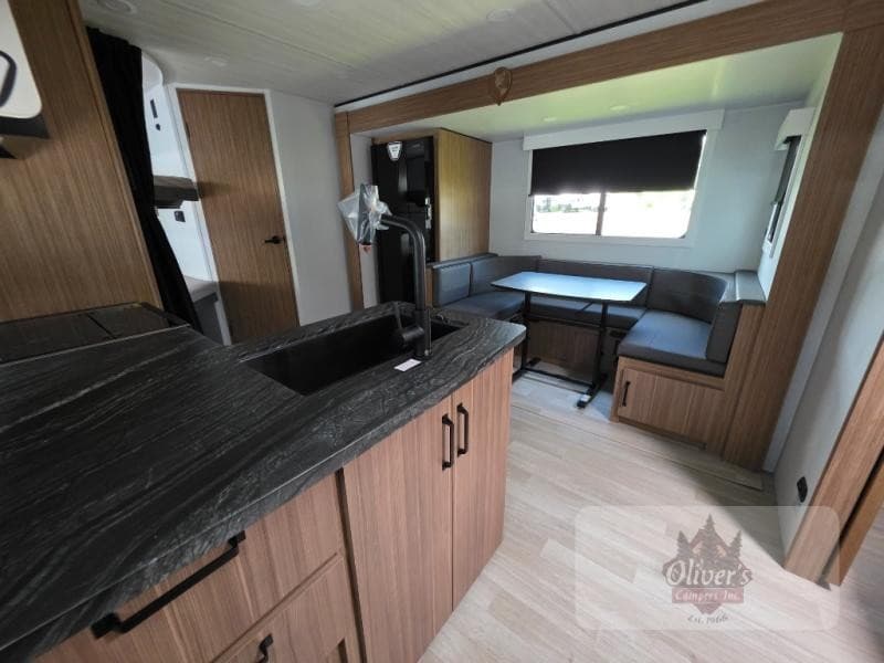 Oliver's Campers, Inc. Amplía su Inventario de RV Usados para Compradores de Nueva York